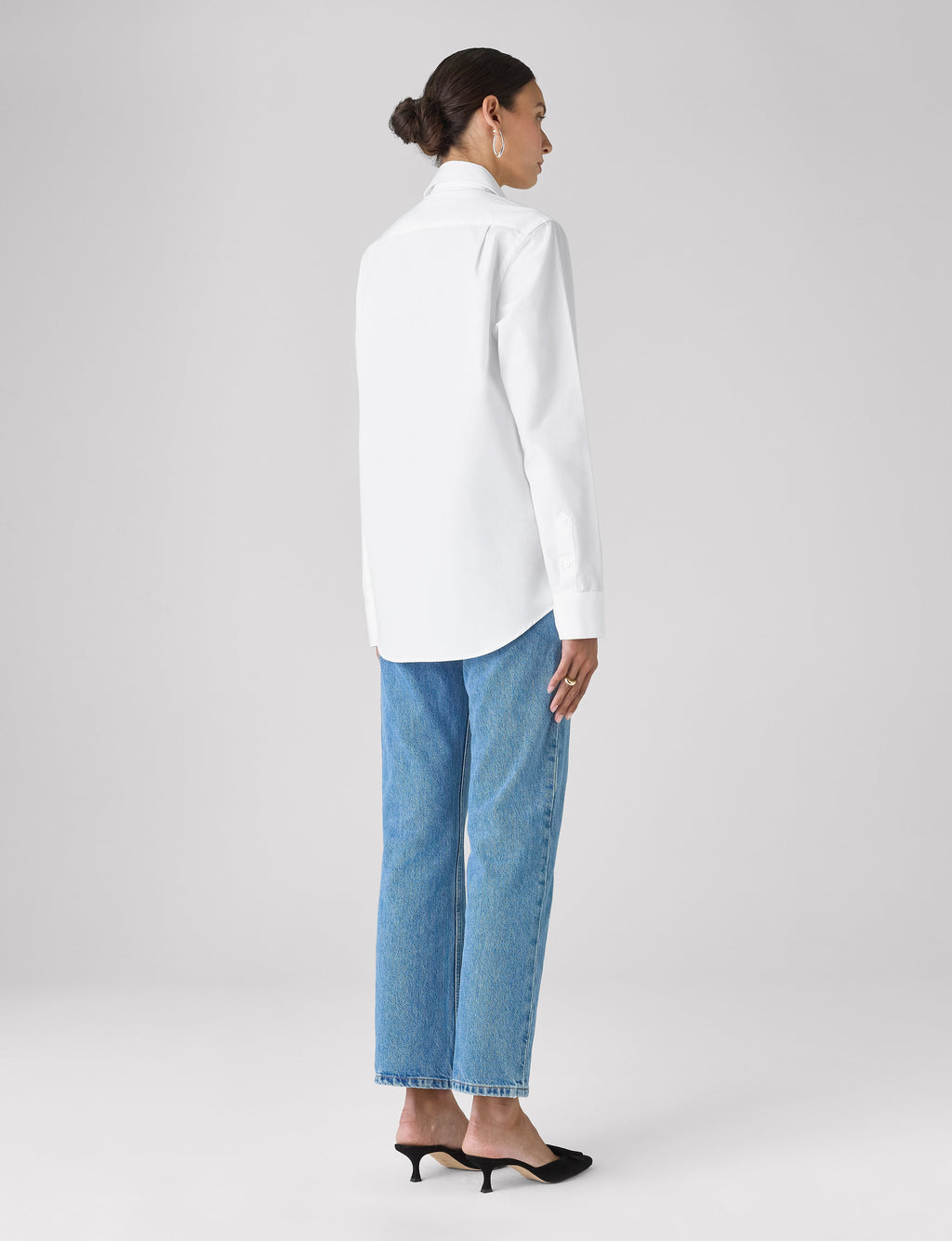 The Dress Shirt Curved Bib: Poplin, White