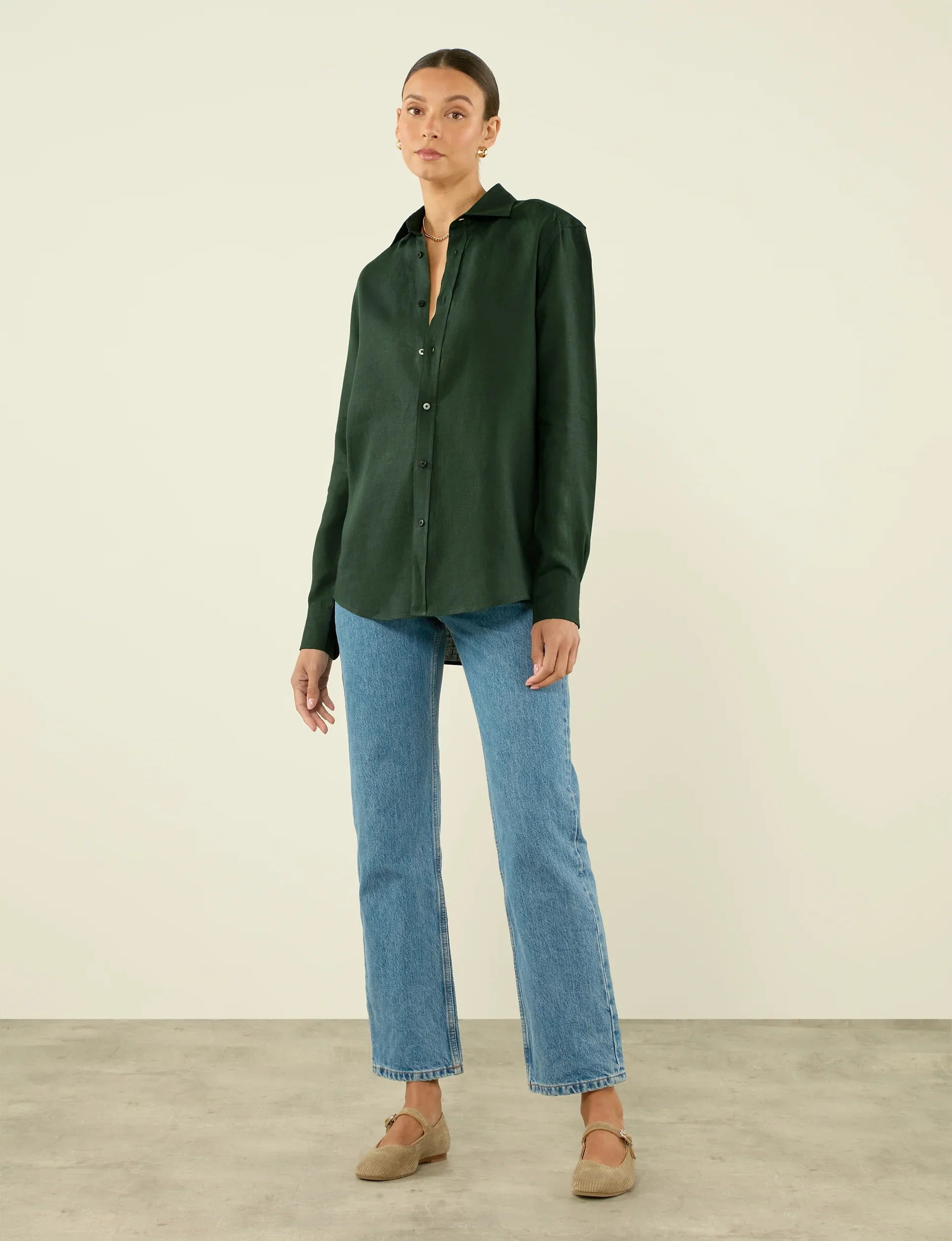 The Boyfriend: Linen, Hunter Green