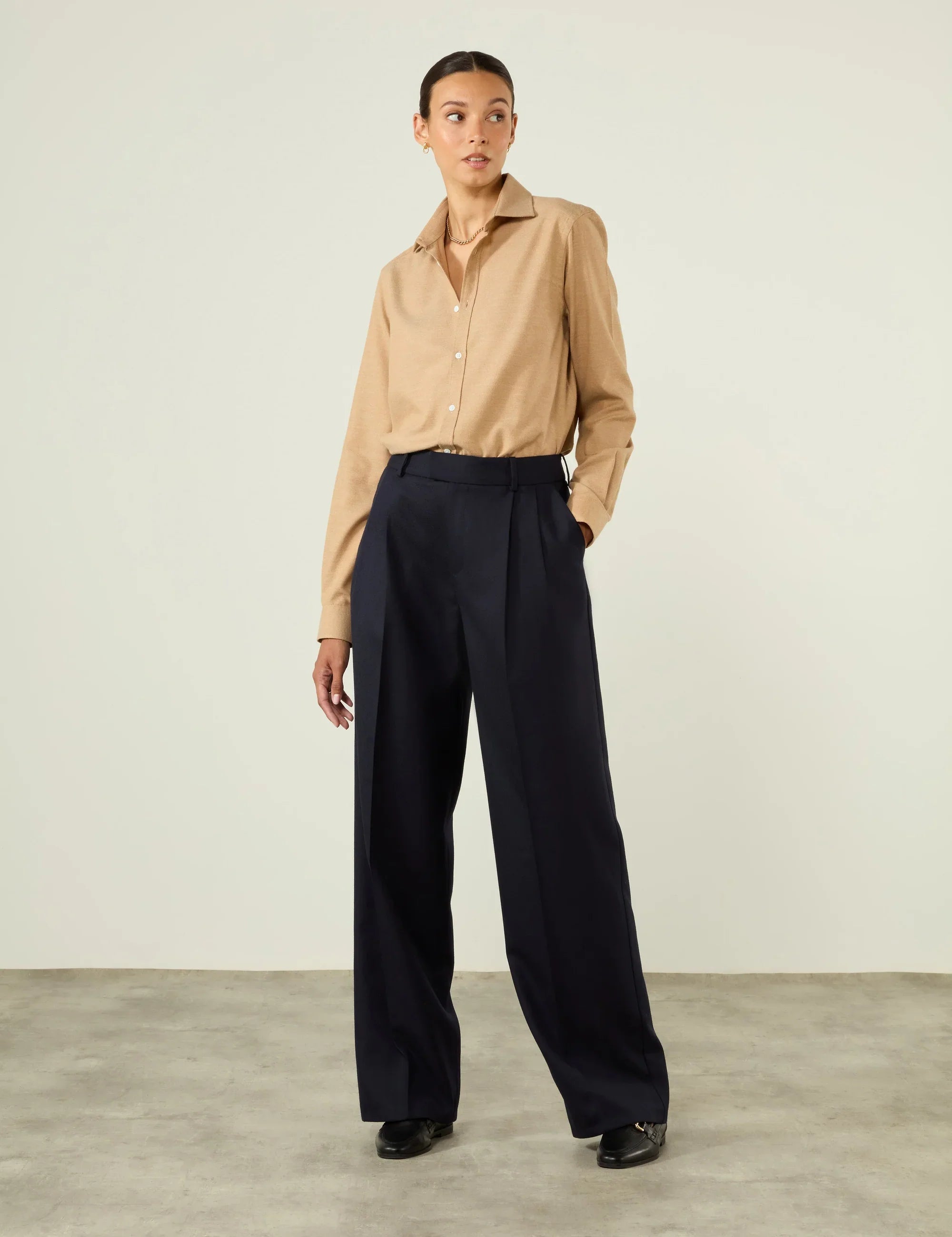 The Classic: Fine Brushed, Caramel